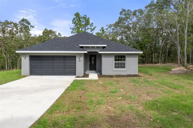 $2,400 | 837 East Gaines Lane, Hernando, FL 34442