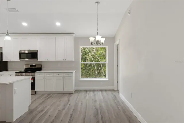 $2,400 | 837 East Gaines Lane, Hernando, FL 34442