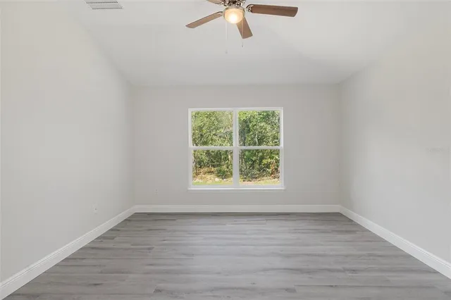 $2,400 | 837 East Gaines Lane, Hernando, FL 34442