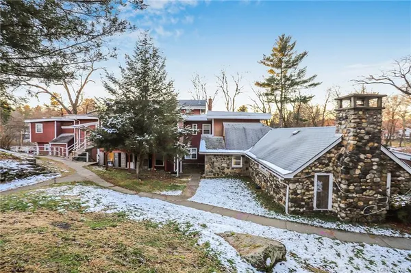 $2,550,000 | 291 Furnace Dock Road, Cortlandt Manor, NY 10567