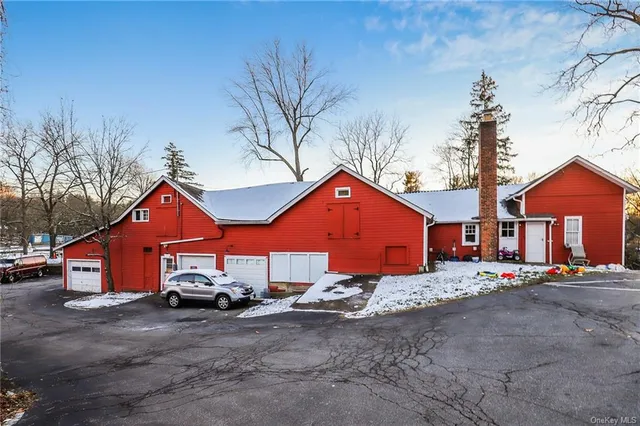 $2,550,000 | 291 Furnace Dock Road, Cortlandt Manor, NY 10567