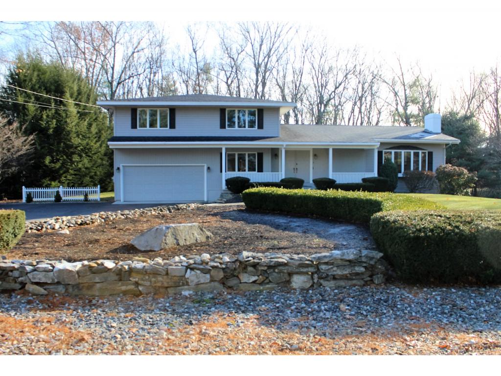 5 Robin Hood Road Windham, NH 03087 - Photo 2 of 23