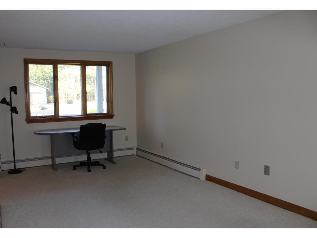 5 Robin Hood Road Windham, NH 03087 - Photo 16 of 23