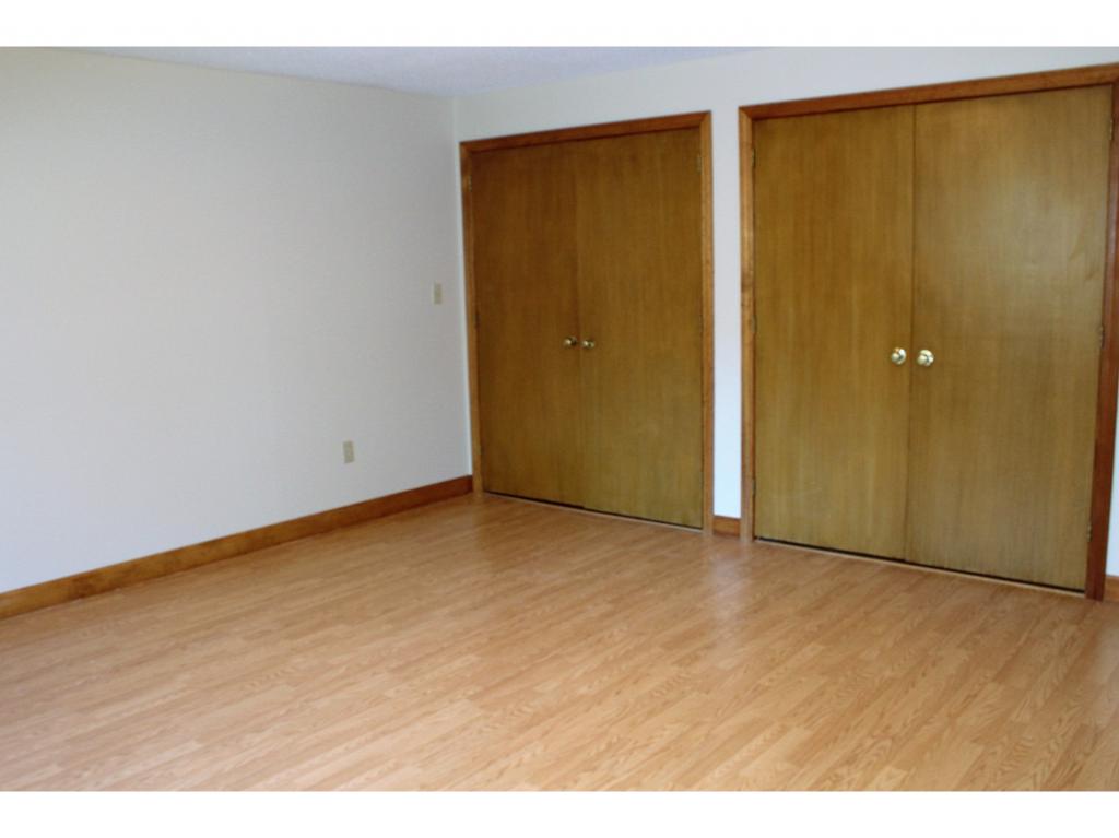 5 Robin Hood Road Windham, NH 03087 - Photo 19 of 23