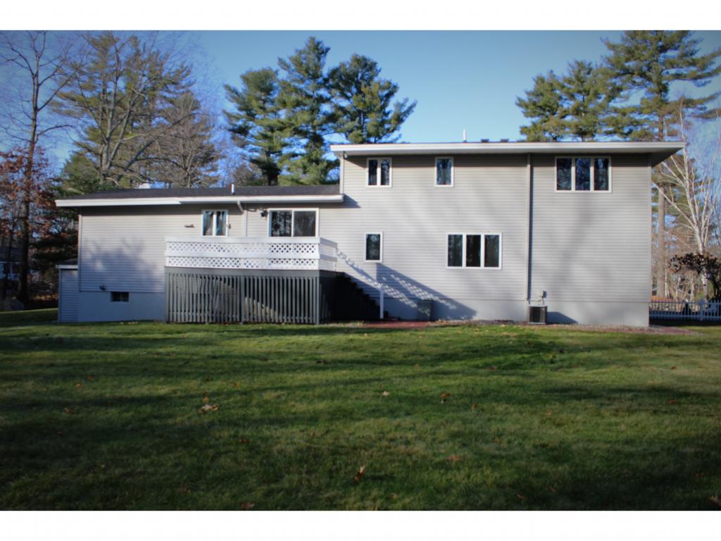 5 Robin Hood Road Windham, NH 03087 - Photo 3 of 23