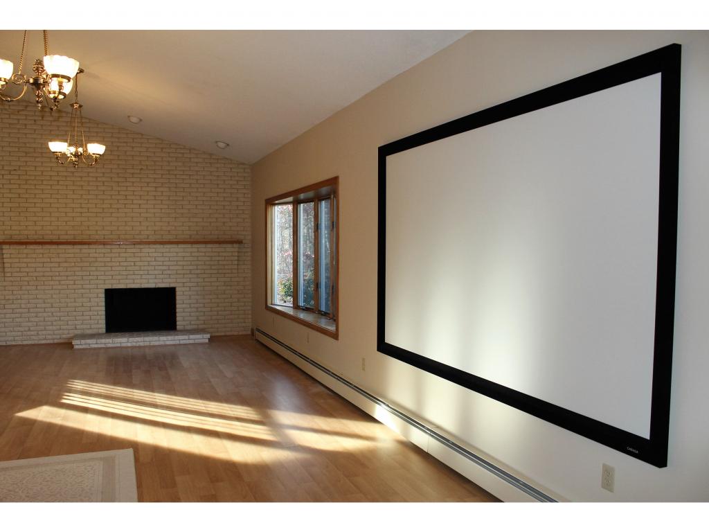 5 Robin Hood Road Windham, NH 03087 - Photo 8 of 23