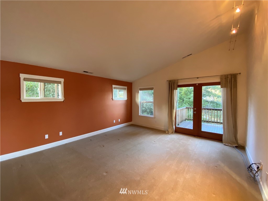 2714 Carpenter Road Southeast Lacey, WA 98503 - Photo 22 of 33 Gallery Image 22