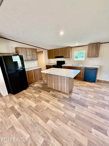 $214,900 | 120 East Fifth North Street, Morristown, TN 37814