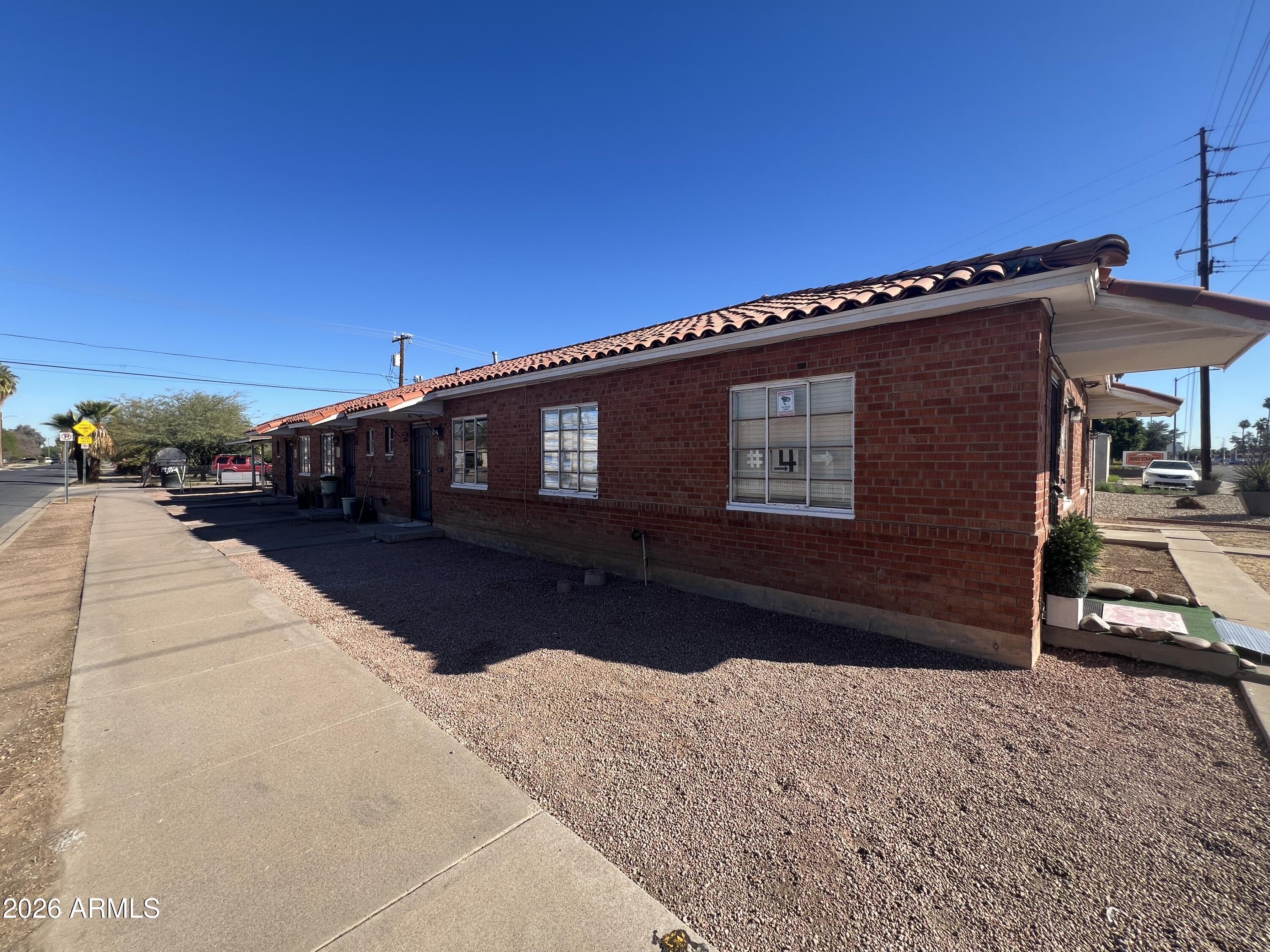 1626 West McDowell Road, Unit 1 Phoenix, AZ 85007 - Photo 2 of 13 IMG_1901