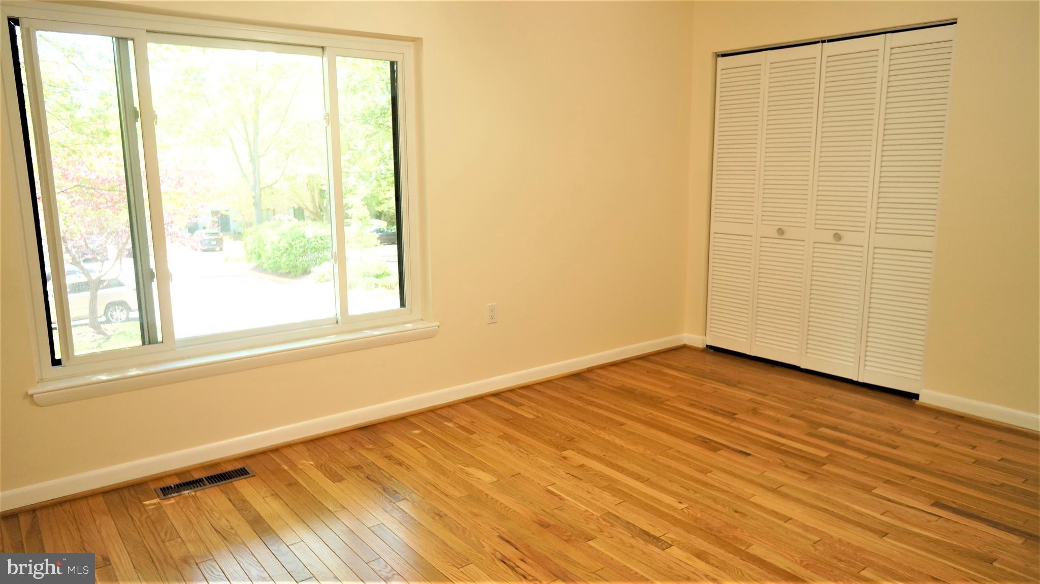 2008 Golf Course Drive Reston, VA 20191 - Photo 19 of 42