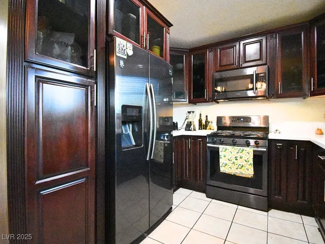 $319,999 | 4311 Faberge Avenue, Las Vegas, NV 89115