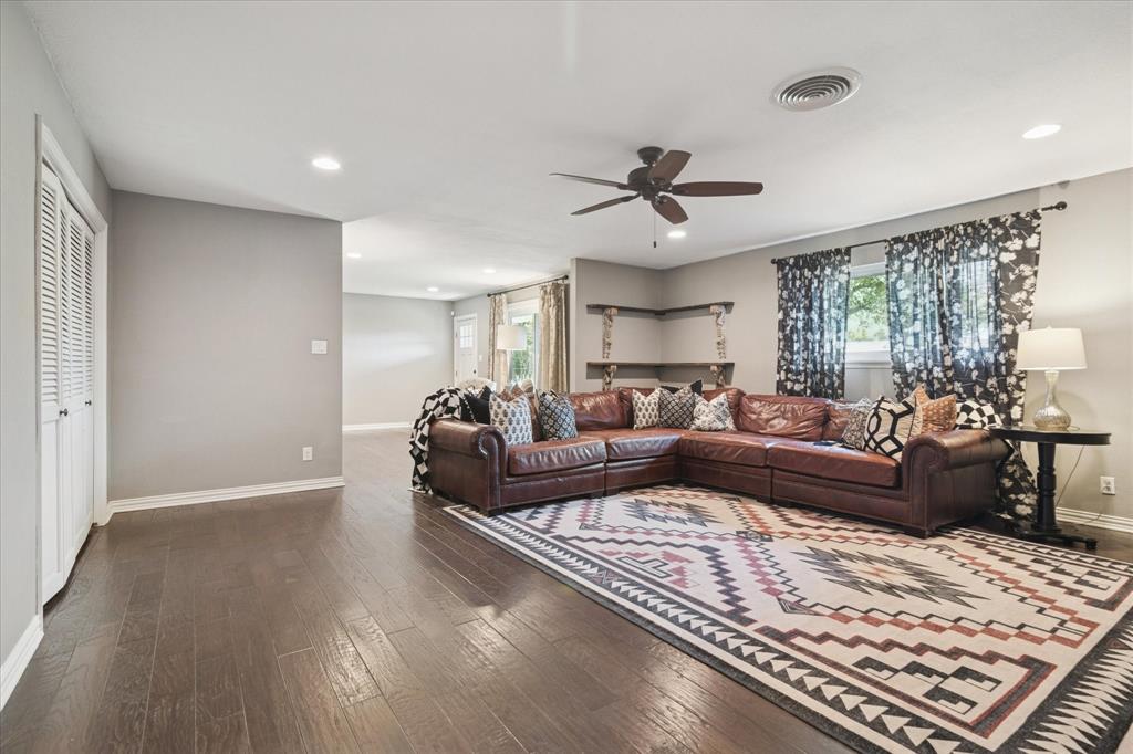 312 Old Justin Road Argyle, TX 76226 - Photo 5 of 24 a living room with furniture and a rug