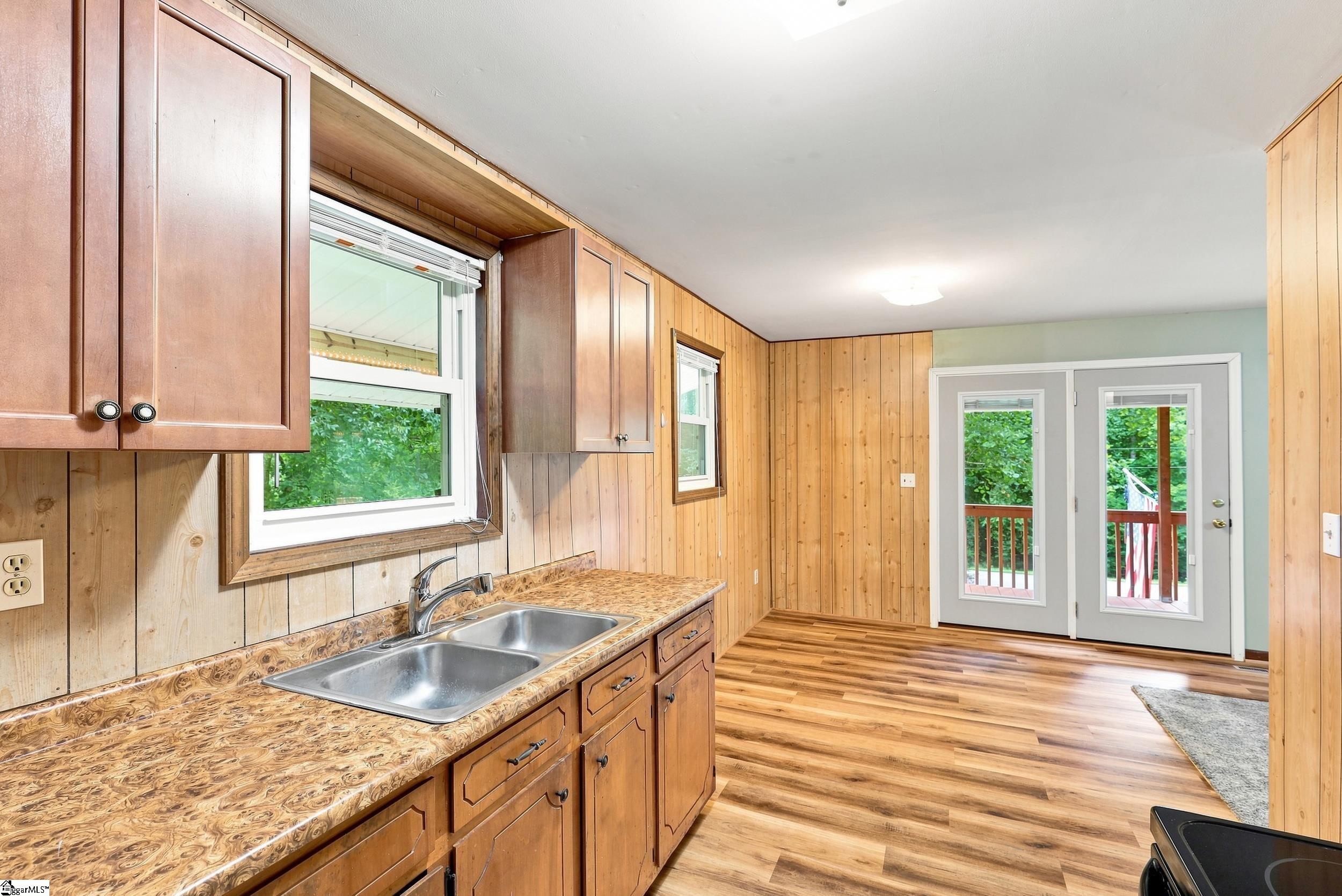 148 South McAlister Road Easley, SC 29642 - Photo 9 of 23 Gallery Image 9
