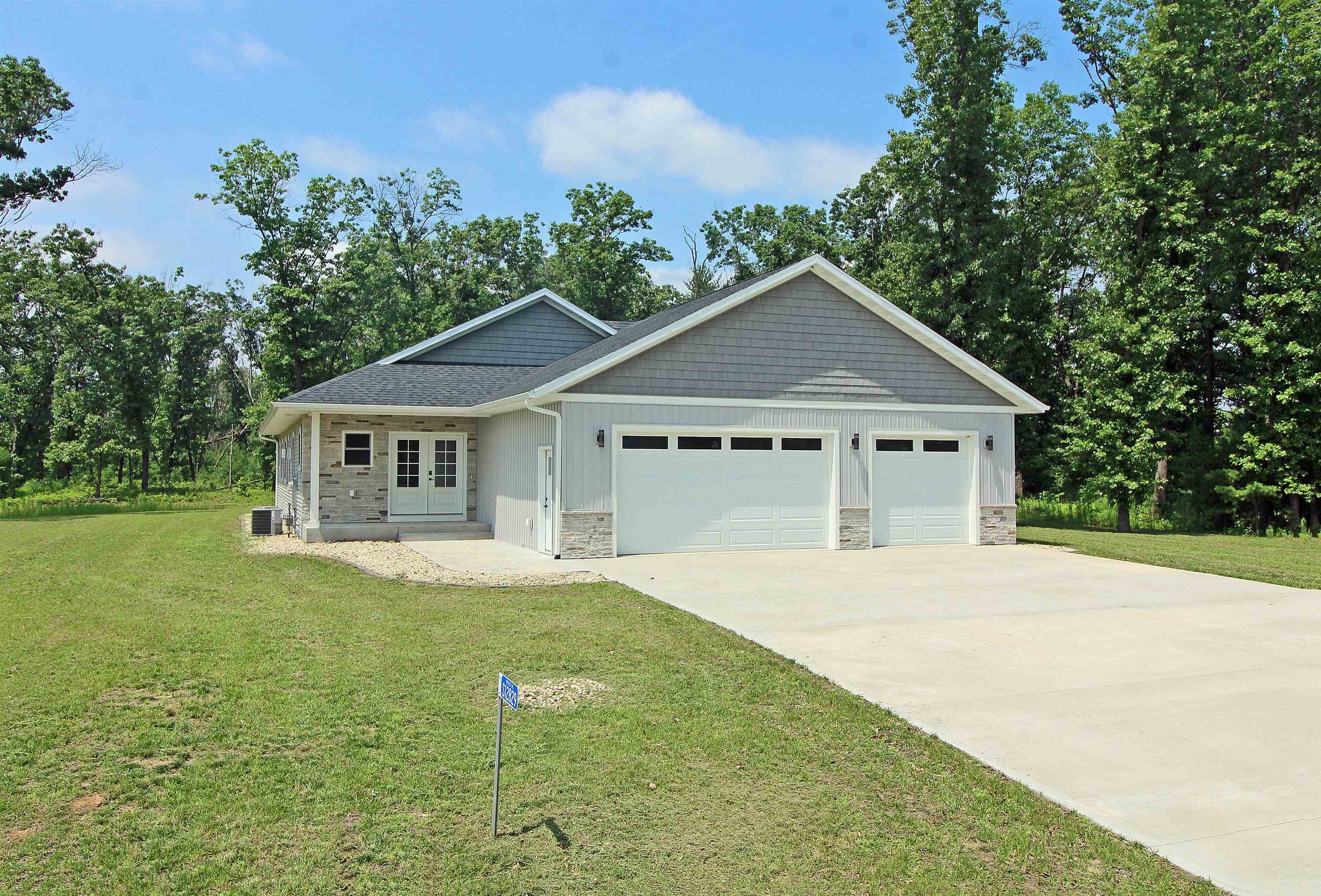 S12829 Spruce Spring Green Spring Green, WI 53588 - Photo 2 of 33