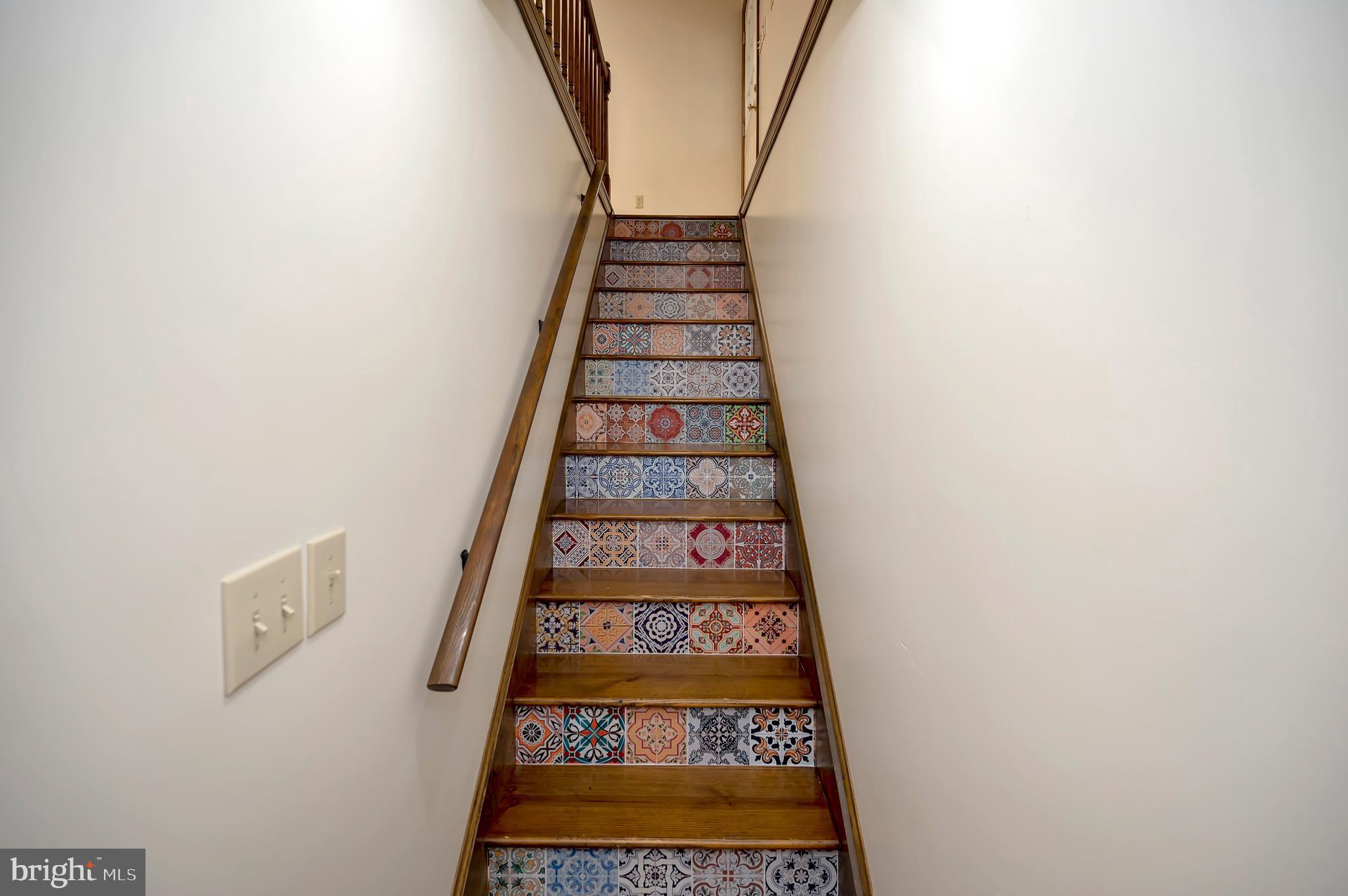 10165 Meadows Road Locust Grove, VA 22508 - Photo 24 of 52 stairwell to basement