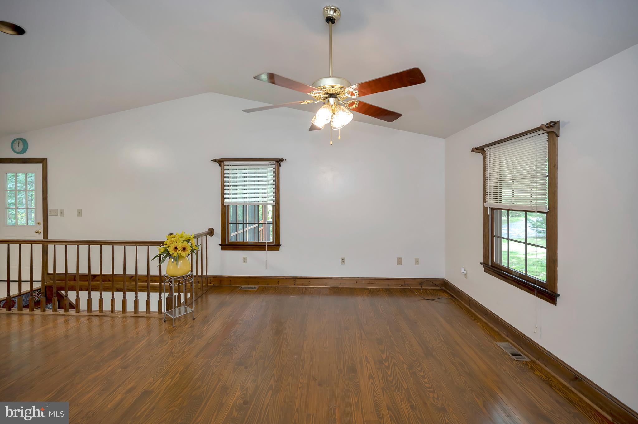 10165 Meadows Road Locust Grove, VA 22508 - Photo 7 of 52 Living Room