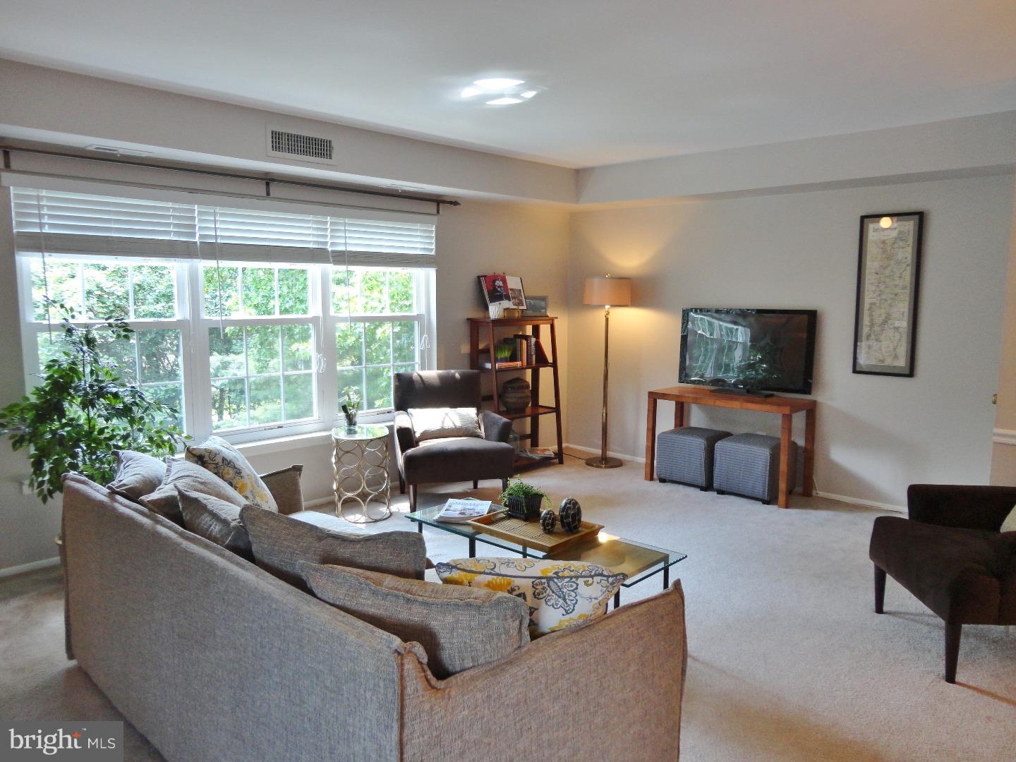 510 Old Forge Crossing Wayne, PA 19087 - Photo 2 of 24