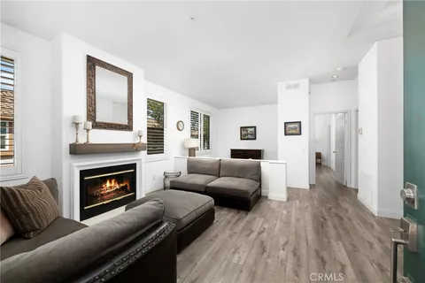 $715,000 | 3407 Ladrillo Aisle, Irvine, CA 92606