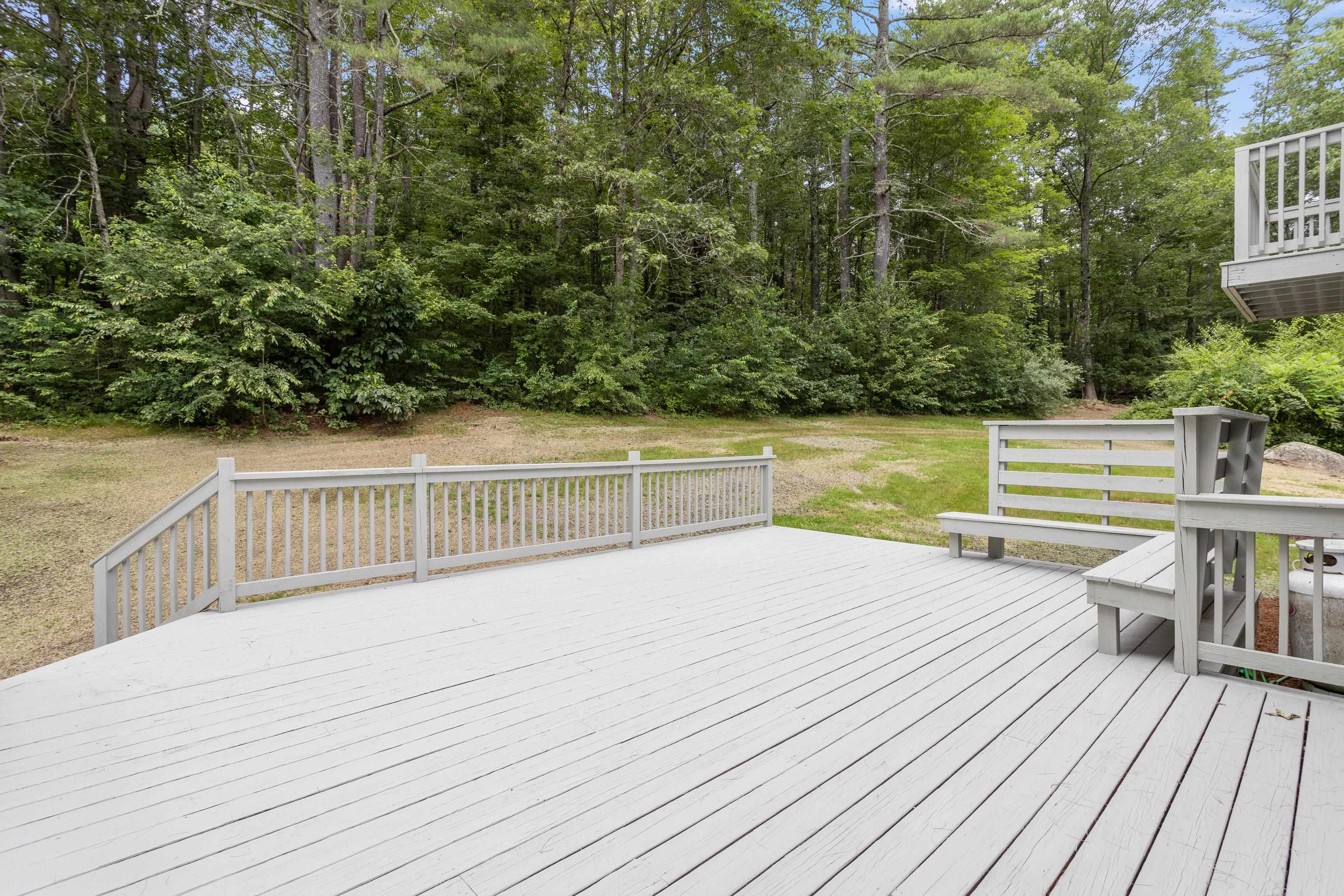 48 Drew Road Derry, NH 03038 - Photo 4 of 58