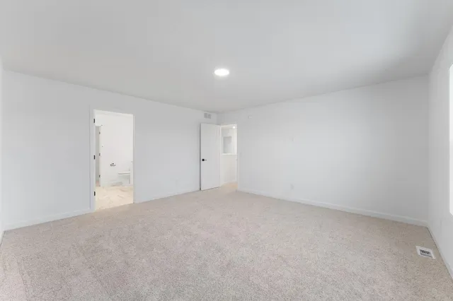 $598,750 | 1930 Tamarack Road, Carver, MN 55315