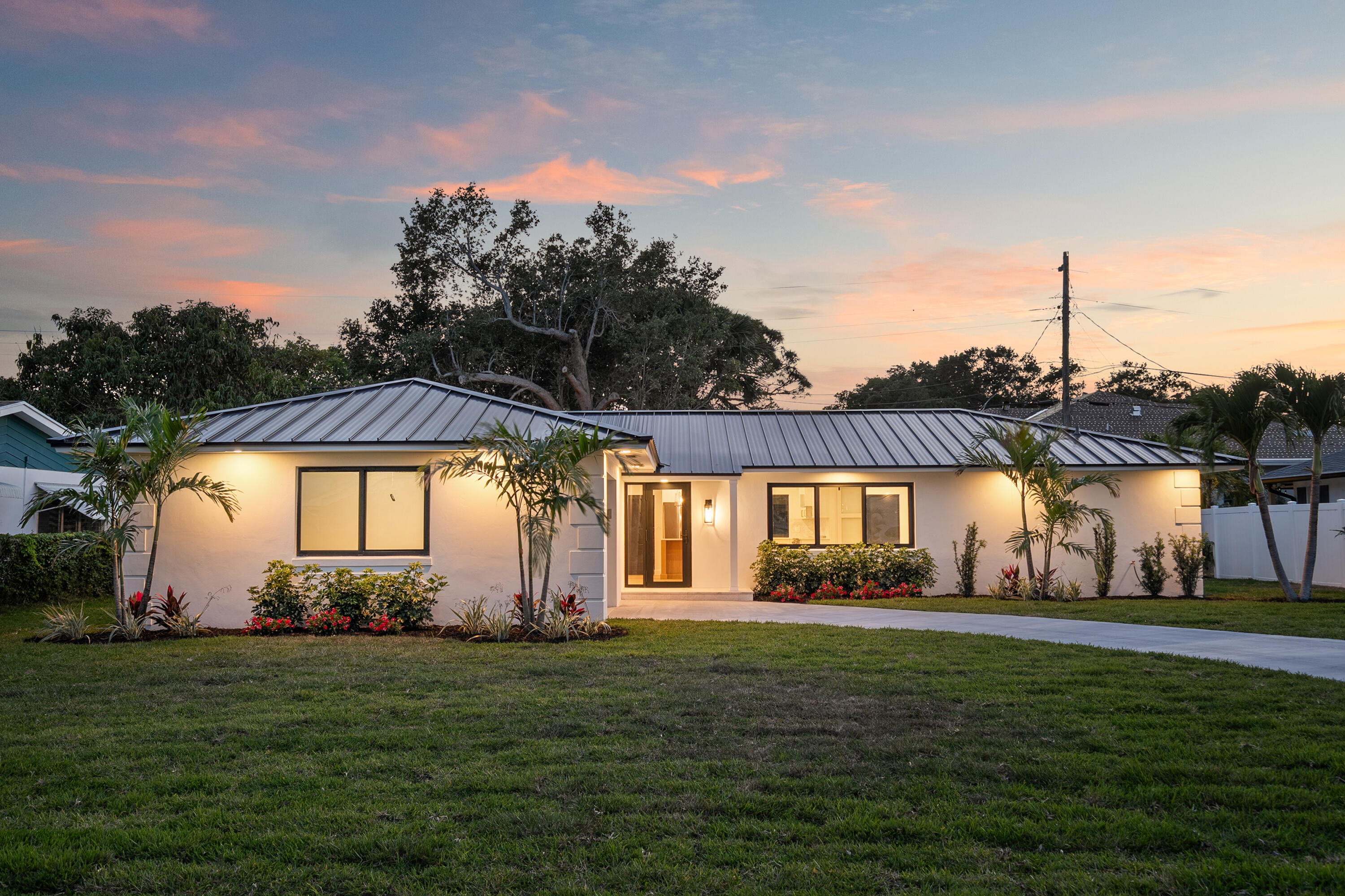 128 Norfolk Road Jupiter, FL 33469 - Photo 36 of 46 DSC00885