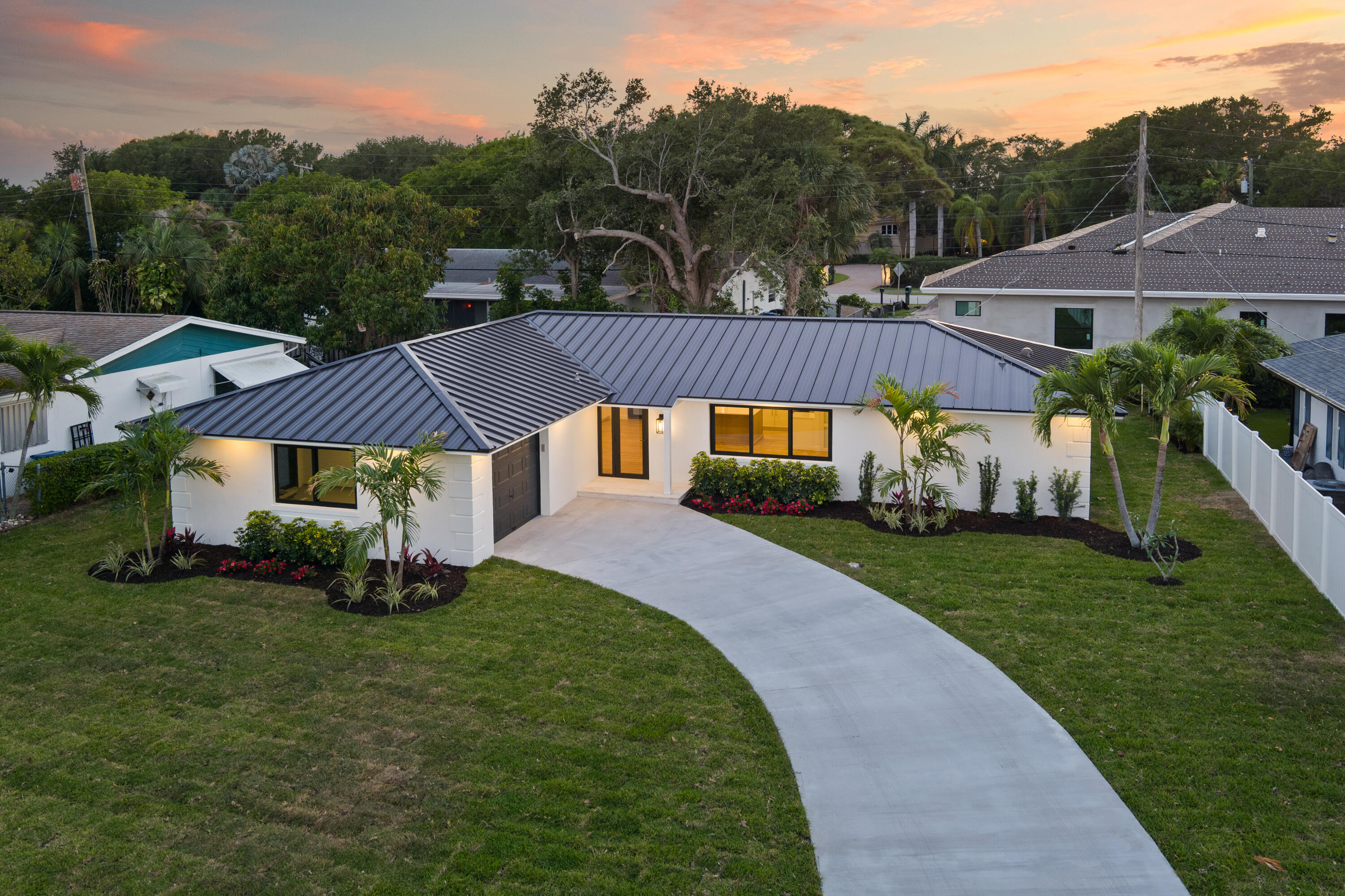 128 Norfolk Road Jupiter, FL 33469 - Photo 41 of 46 MAX_2719