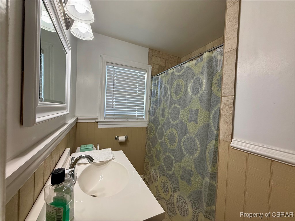 2266 Hayes Road Hayes, VA 23072 - Photo 15 of 23