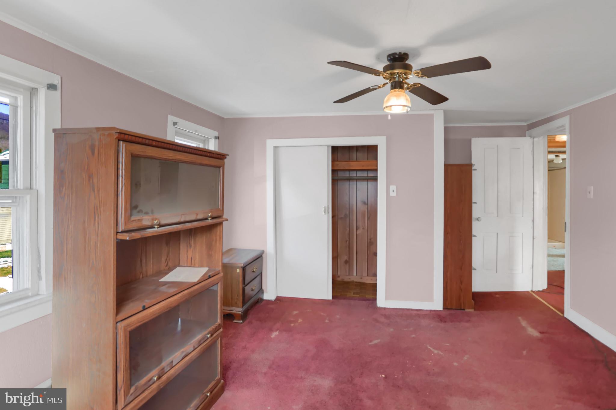 211 Oak Street Lykens, PA 17048 - Photo 22 of 50