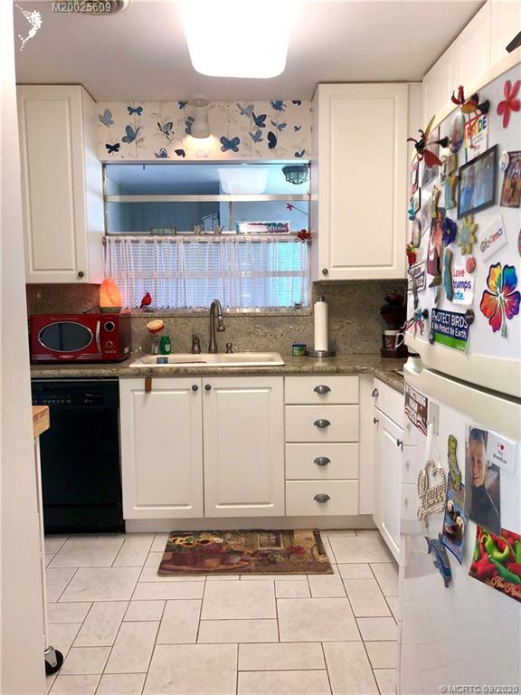 909 Northwest New Providence Road Stuart, FL 34994 - Photo 30 of 36 Gallery Image 30