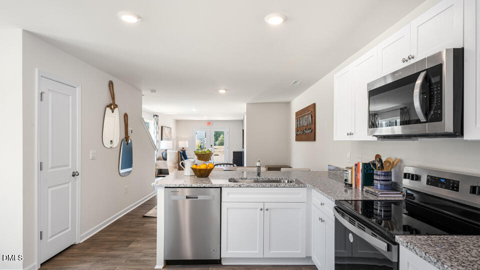 8510 Beckett Chase Way Raleigh, NC 27616 - Photo 13 of 40 thornton-townnhome-model-015