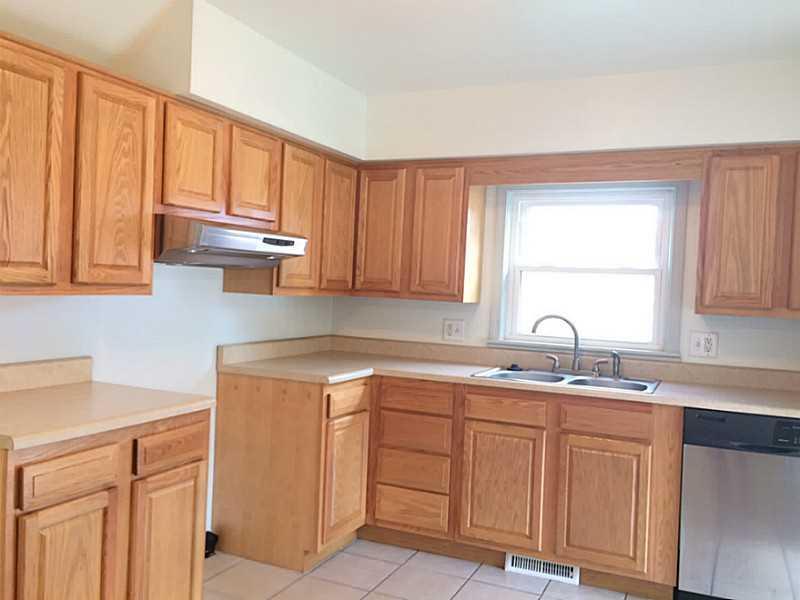 404 East Spring Street Covington, OH 45318 - Photo 7 of 24