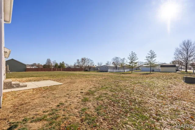 $294,000 | 500 Somerset Drive, Granite City, IL 62040