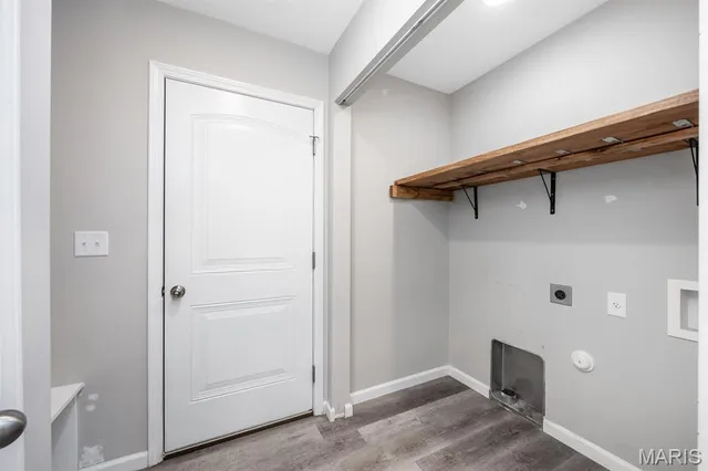 $294,000 | 500 Somerset Drive, Granite City, IL 62040