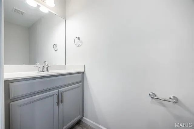 $294,000 | 500 Somerset Drive, Granite City, IL 62040