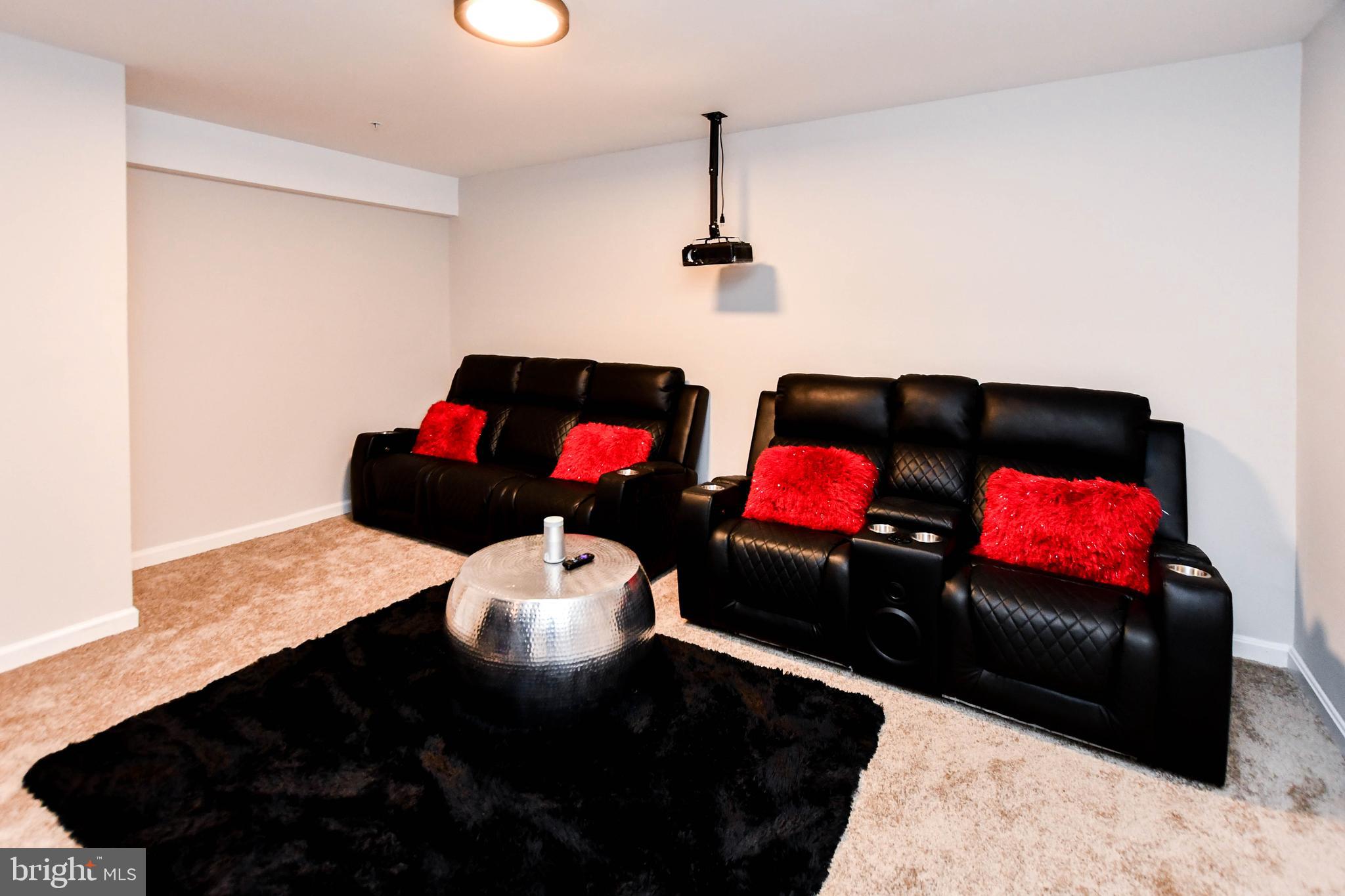 1112 Ryon Way District Heights, MD 20747 - Photo 46 of 63 a living room with furniture and a couch