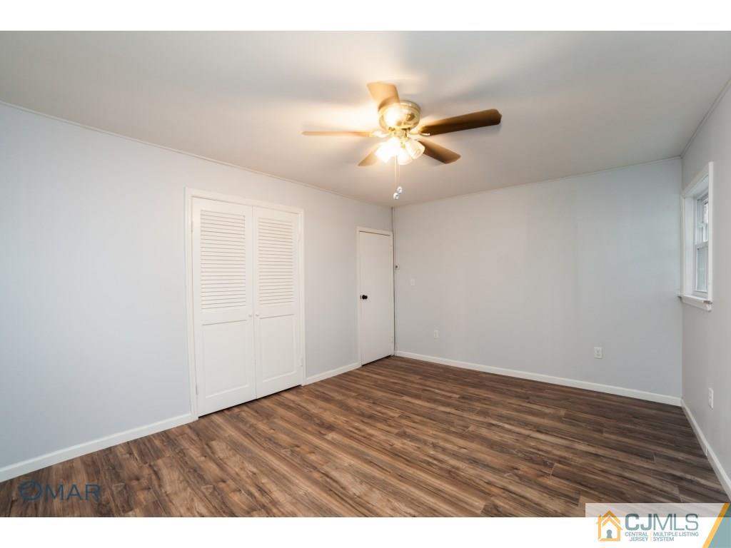 172 Kendall Road Kendall Park, NJ 08824 - Photo 17 of 25 Gallery Image 17
