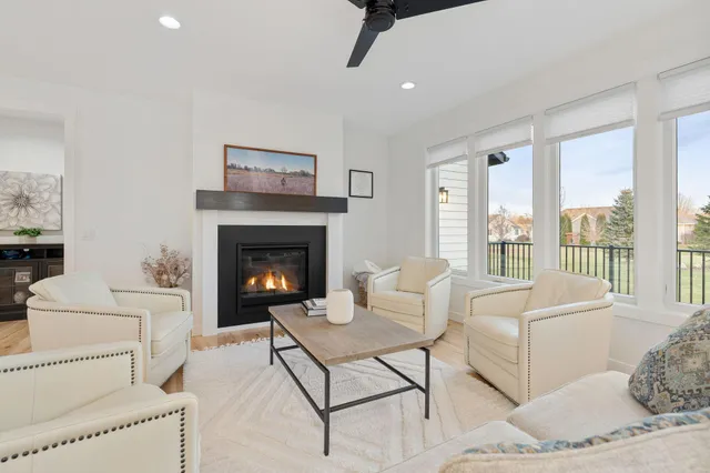 $774,900 | 1007 28th Street Southwest, Austin, MN 55912