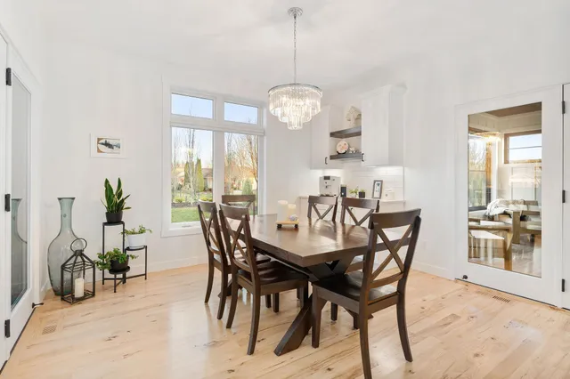 $774,900 | 1007 28th Street Southwest, Austin, MN 55912