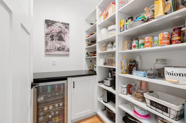 $774,900 | 1007 28th Street Southwest, Austin, MN 55912