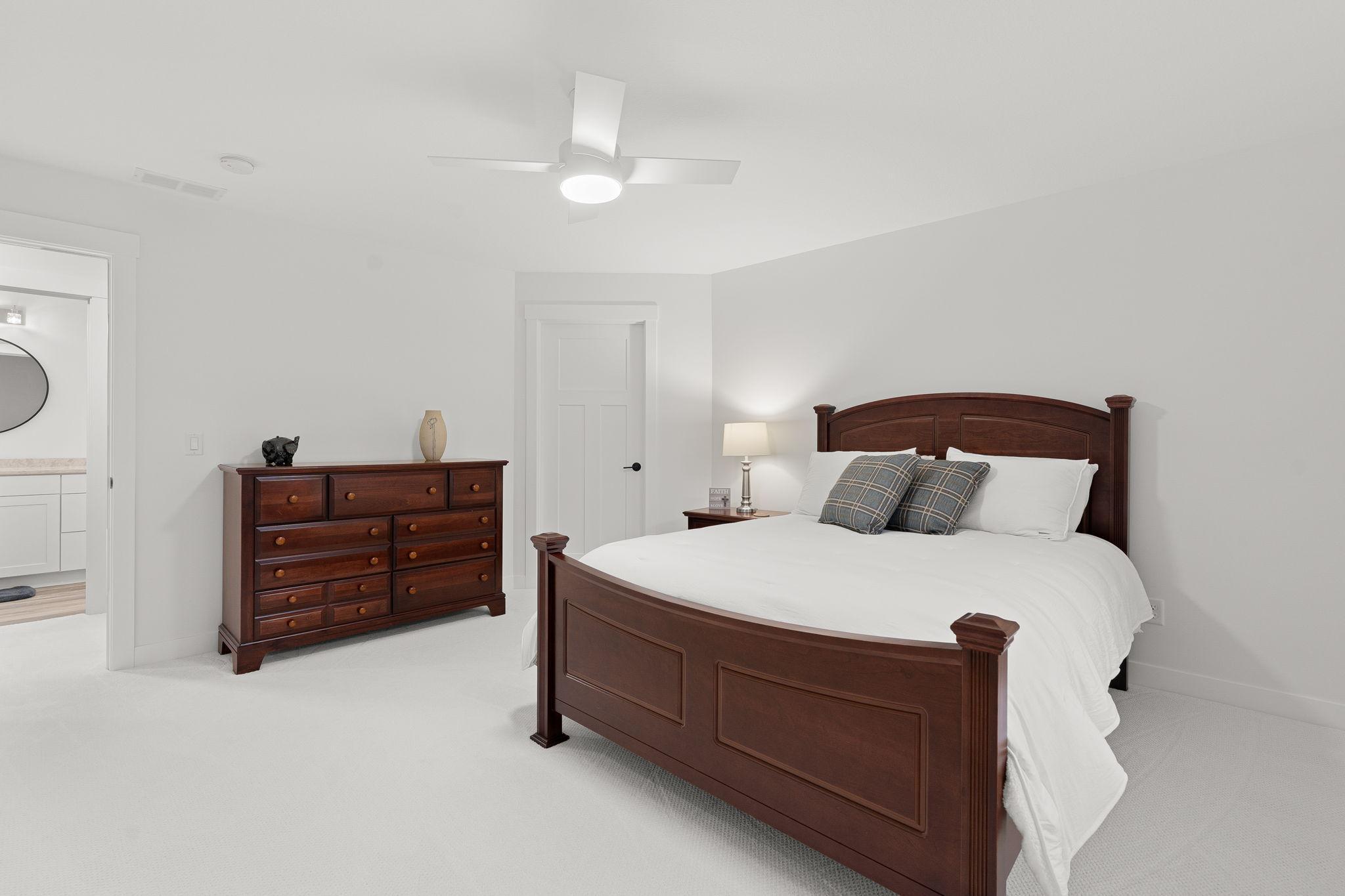 1007 28th Street Southwest Austin, MN 55912 - Photo 55 of 67