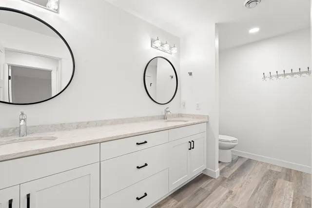 $774,900 | 1007 28th Street Southwest, Austin, MN 55912