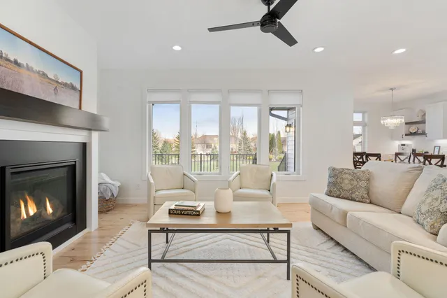 $774,900 | 1007 28th Street Southwest, Austin, MN 55912