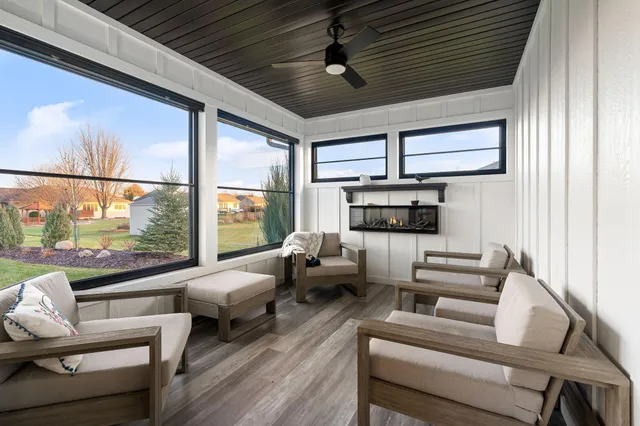 $774,900 | 1007 28th Street Southwest, Austin, MN 55912