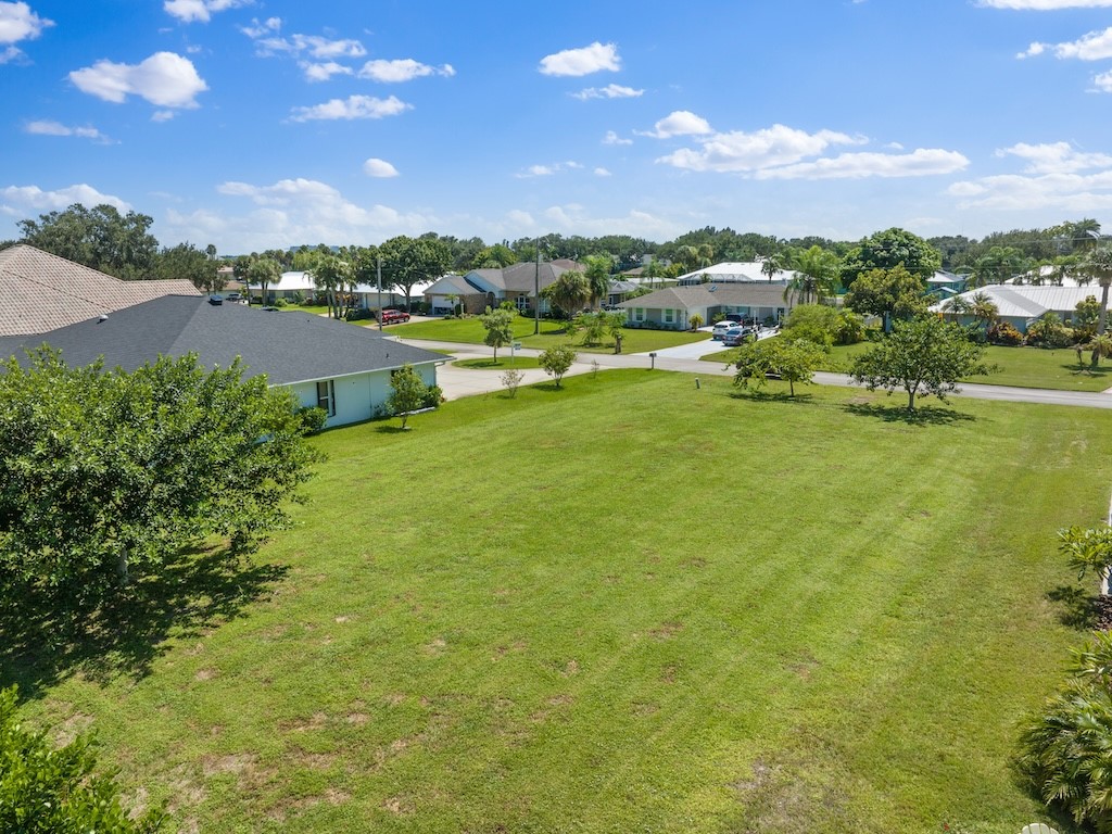 6616 110th Place Sebastian, FL 32958 - Photo 2 of 10