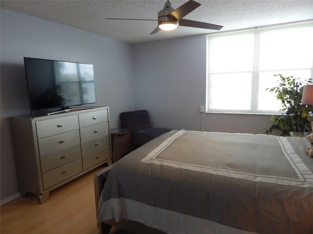 1950 Southwest Palm City Road, Unit 11201 Stuart, FL 34994 - Photo 20 of 41 Gallery Image 20