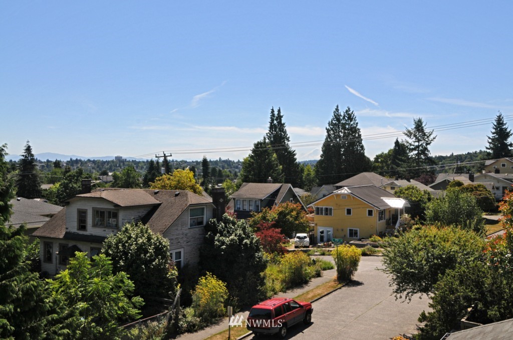 363 North 76th Street Seattle, WA 98103 - Photo 19 of 23 Gallery Image 19
