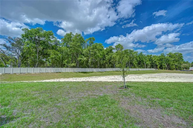 a view of a entertaining space