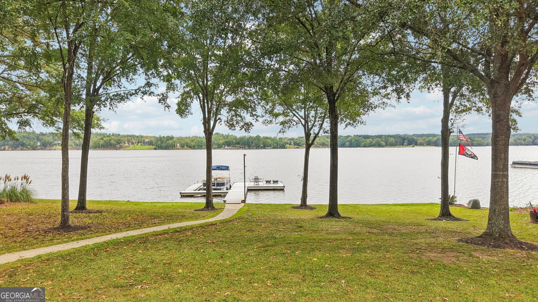 1651 Morgan Drive Buckhead, GA 30625 - Photo 3 of 57