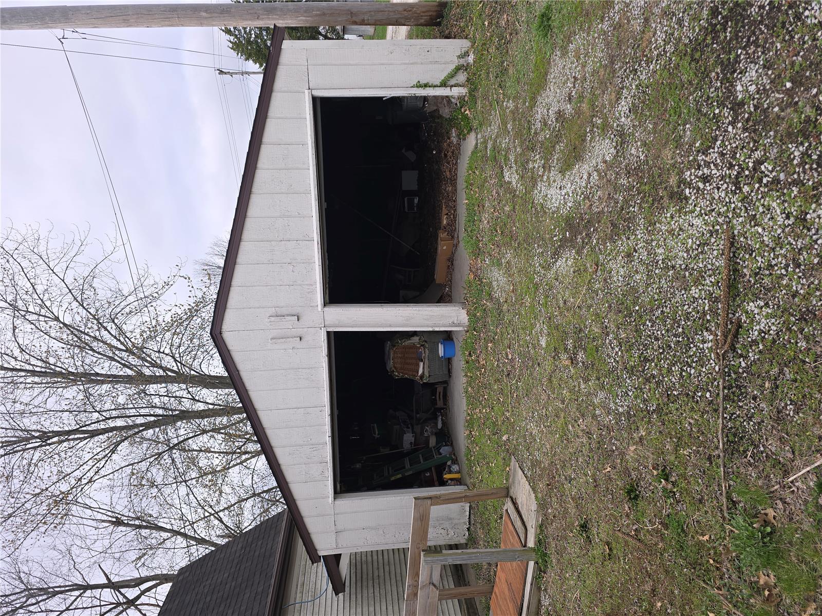 427 South Springfield Street Virden, IL 62690 - Photo 2 of 25 Gallery Image 2