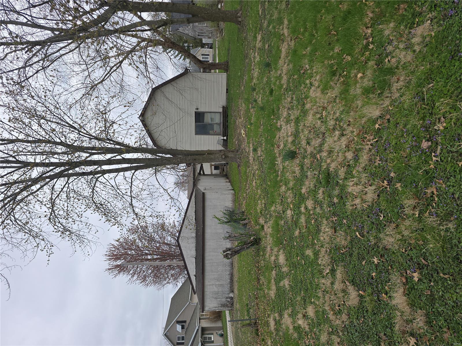 427 South Springfield Street Virden, IL 62690 - Photo 4 of 25 Gallery Image 4